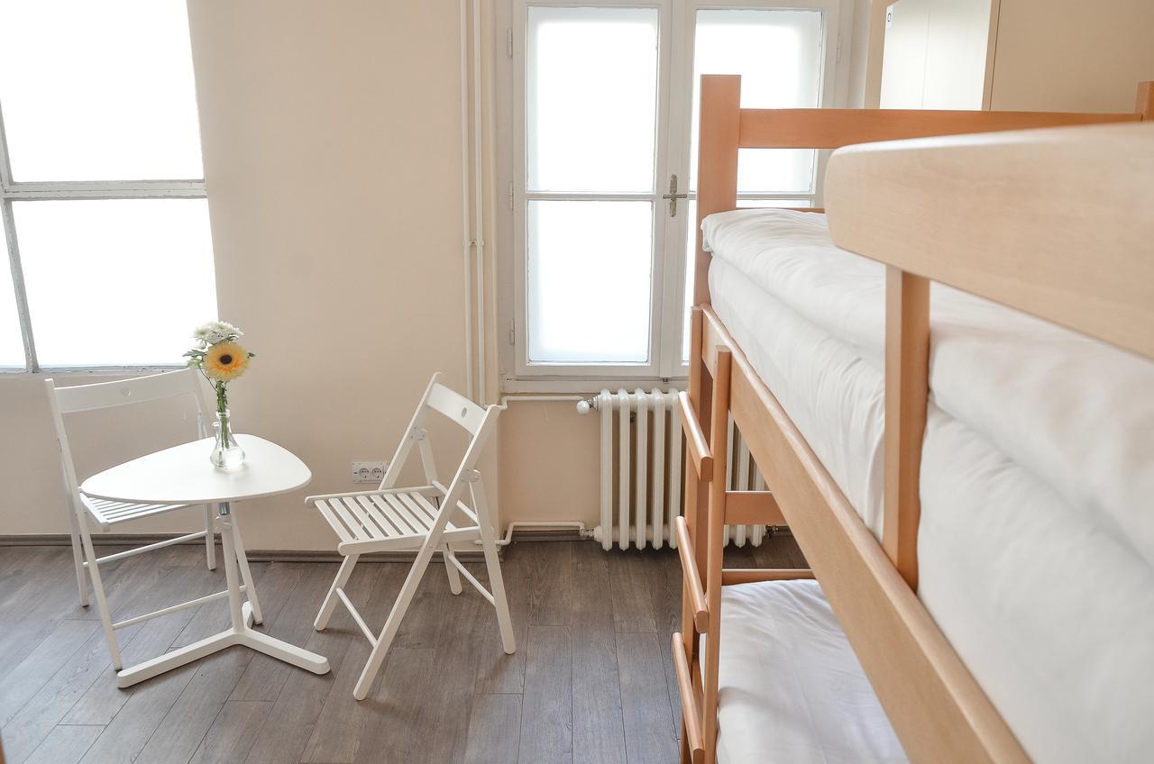 Roommates Hostel Белград Екстер'єр фото